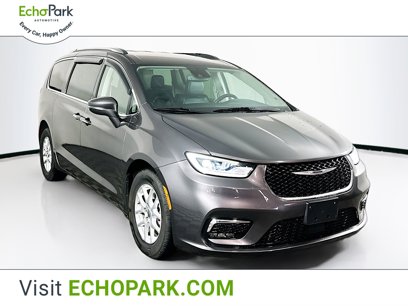 Used 2021 Chrysler Pacifica Touring-L