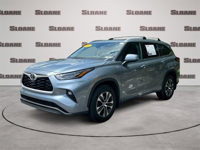 Used 2022 Toyota Highlander XLE