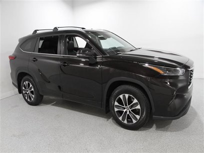 Used 2022 Toyota Highlander XLE