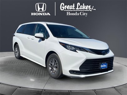 Used 2023 Toyota Sienna LE