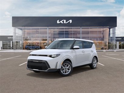 New 2025 Kia Soul S