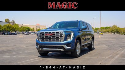 New 2025 GMC Yukon XL Denali w/ Sun & Power Step Package