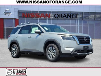 New 2025 Nissan Pathfinder SL