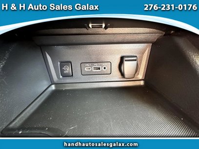 Used 2023 GMC Acadia SLT
