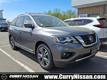 Used 2017 Nissan Pathfinder Platinum