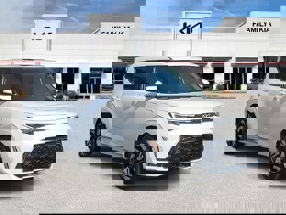 New 2025 Kia Soul GT-Line