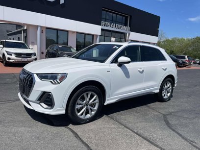 Used 2024 Audi Q3 2.0T Premium