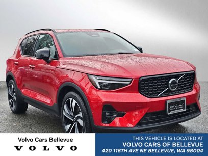 Used 2024 Volvo XC40 B5 Plus w/ Protection Package Premier