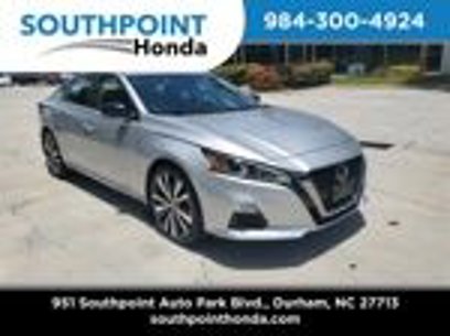 Used 2022 Nissan Altima 2.5 SR