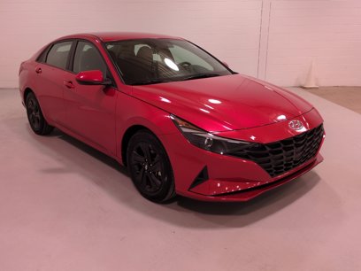Certified 2022 Hyundai Elantra SEL