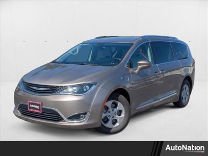 Used 2018 Chrysler Pacifica Touring-L
