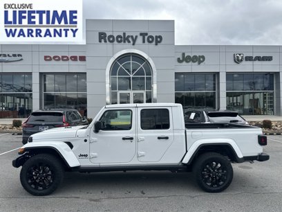 New 2025 Jeep Gladiator Sport