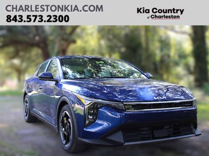 New 2025 Kia K4 EX