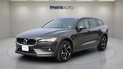 Used 2021 Volvo V60 T5 Cross Country