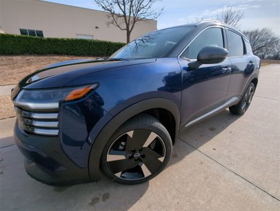 New 2025 Nissan Kicks SR