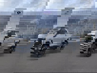 New 2025 Ford F250 Platinum w/ Tremor Off-Road Package