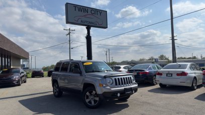 Used 2017 Jeep Patriot Sport w/ Power Value Group