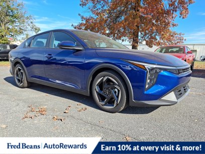 New 2025 Kia K4 EX