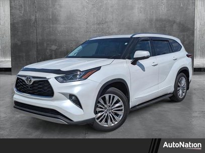Used 2022 Toyota Highlander Platinum