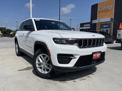 New 2025 Jeep Grand Cherokee Laredo X