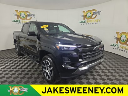 Used 2023 Chevrolet Colorado Z71 w/ Z71 Convenience Package 2