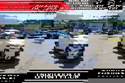 Used 2021 Lexus ES 300h w/ Accessory Package 2