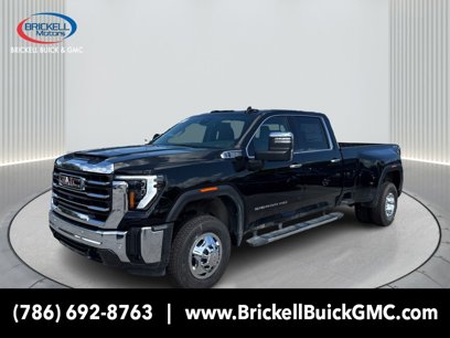 New 2025 GMC Sierra 3500 SLT w/ SLT Convenience Package