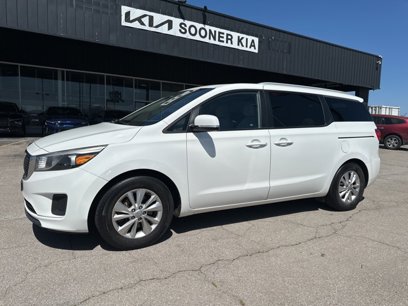 Used 2015 Kia Sedona LX