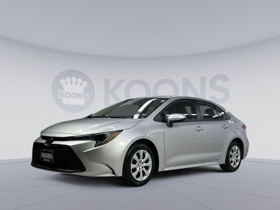 Used 2025 Toyota Corolla LE