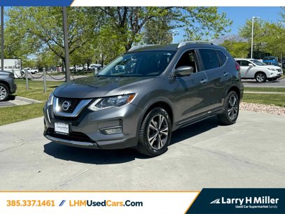 Used 2017 Nissan Rogue SL