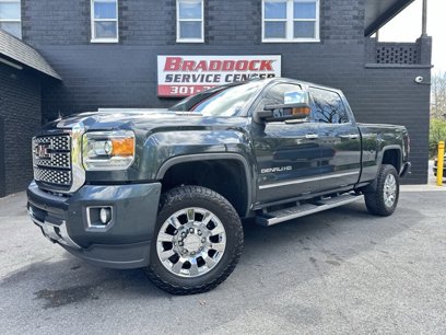 Used 2019 GMC Sierra 2500 Denali w/ Duramax Plus Package