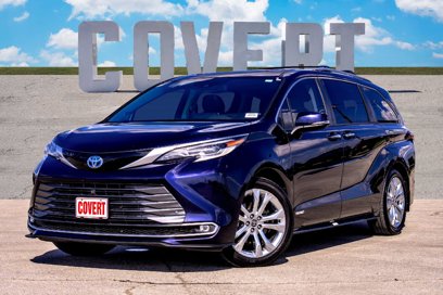 Used 2021 Toyota Sienna Platinum