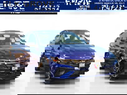 New 2025 Hyundai Elantra SEL