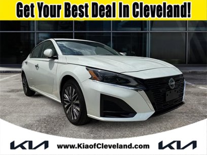 Used 2023 Nissan Altima 2.5 SV