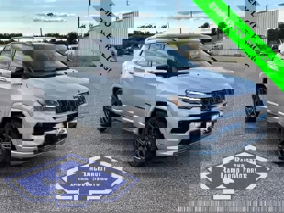 New 2025 Jeep Compass Limited w/ High Altitude Package