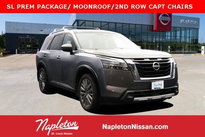 Used 2023 Nissan Pathfinder SL w/ SL Premium Package