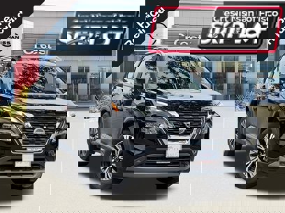 Certified 2023 Nissan Rogue SV w/ SV Premium B Package