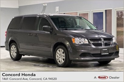 Used 2017 Dodge Grand Caravan SE w/ Power Window Group