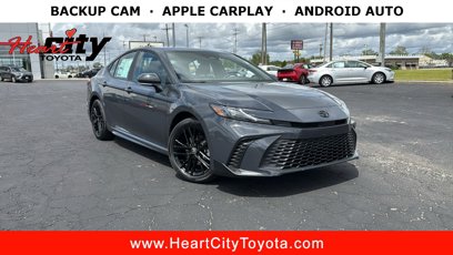 New 2025 Toyota Camry SE