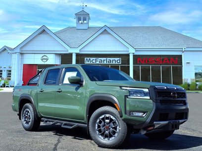 New 2025 Nissan Frontier PRO-4X w/ Pro Convenience Package