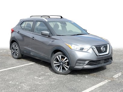 Used 2020 Nissan Kicks SV w/ Exterior Package