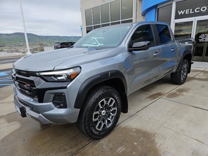 Used 2024 Chevrolet Colorado Z71 w/ Z71 Convenience Package 2