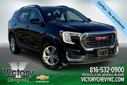 Used 2022 GMC Terrain SLE w/ Driver Convenience Package