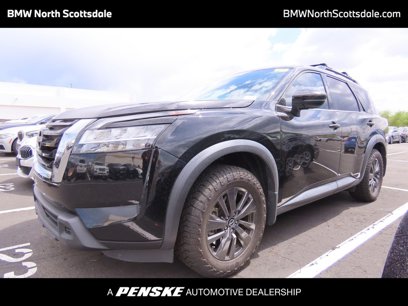 Used 2022 Nissan Pathfinder SV w/ SV Premium Package