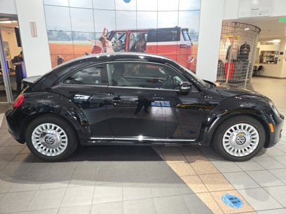 Used 2016 Volkswagen Beetle 1.8T SE