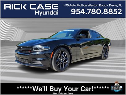 Used 2022 Dodge Charger SXT w/ Blacktop Package