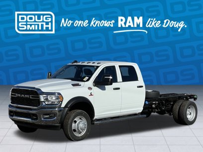 New 2024 RAM 5500 Tradesman w/ Chrome Appearance Group