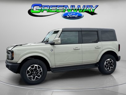New 2025 Ford Bronco Outer Banks