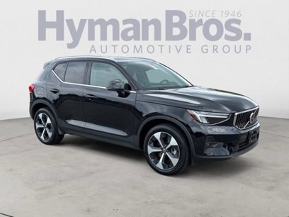 Used 2025 Volvo XC40 B5 Plus