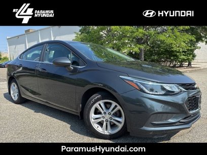 Used 2018 Chevrolet Cruze LT w/ Convenience Package